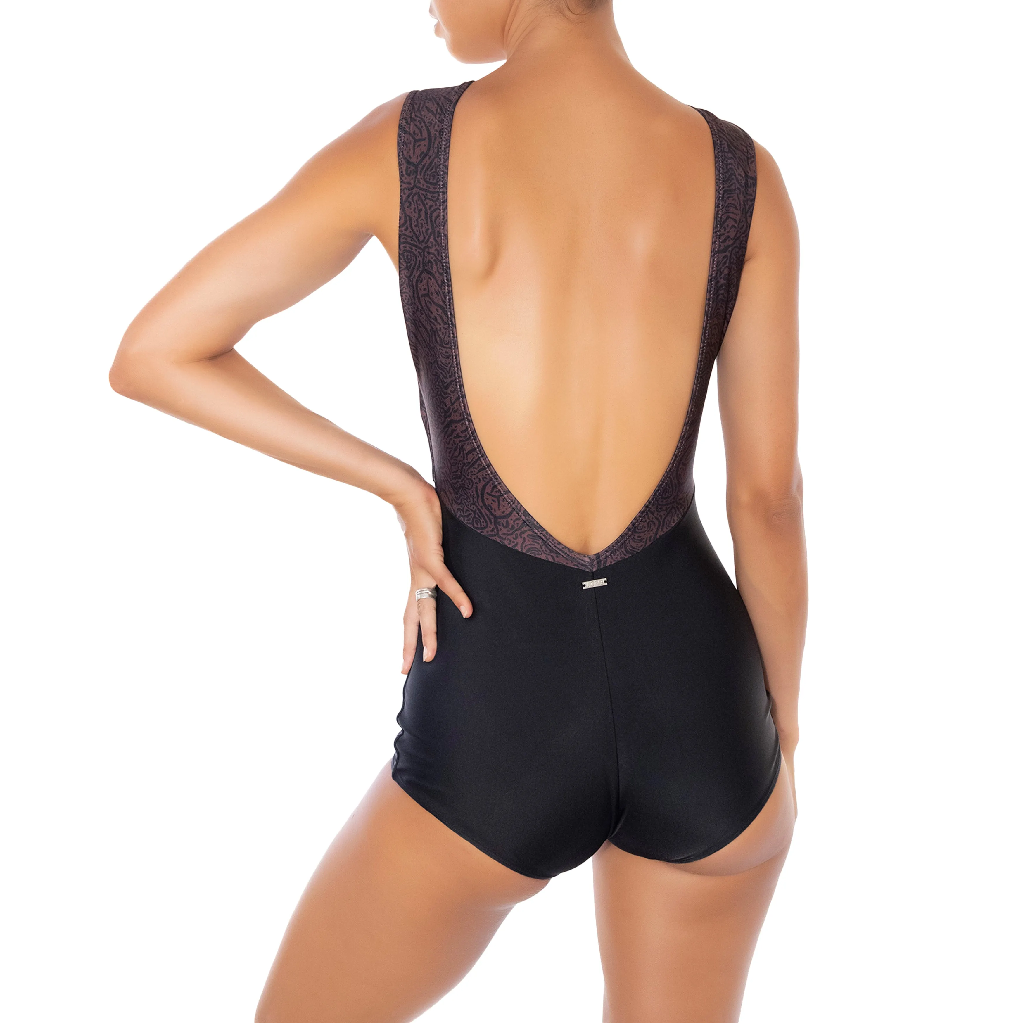 MUNDAKA ONE PIECE MAO